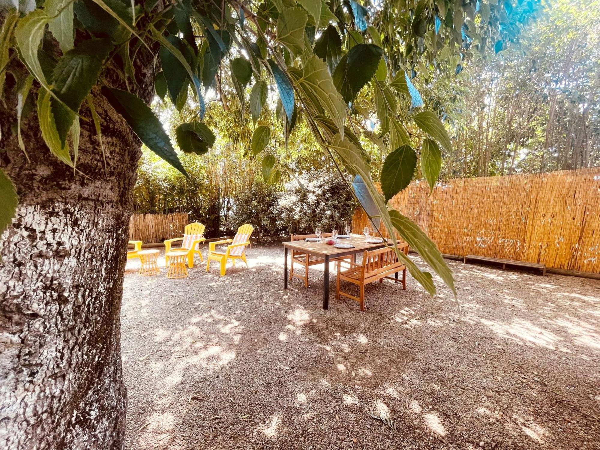 Le Patio, Jardin Privatif, Tennis Nîmes Extérieur photo