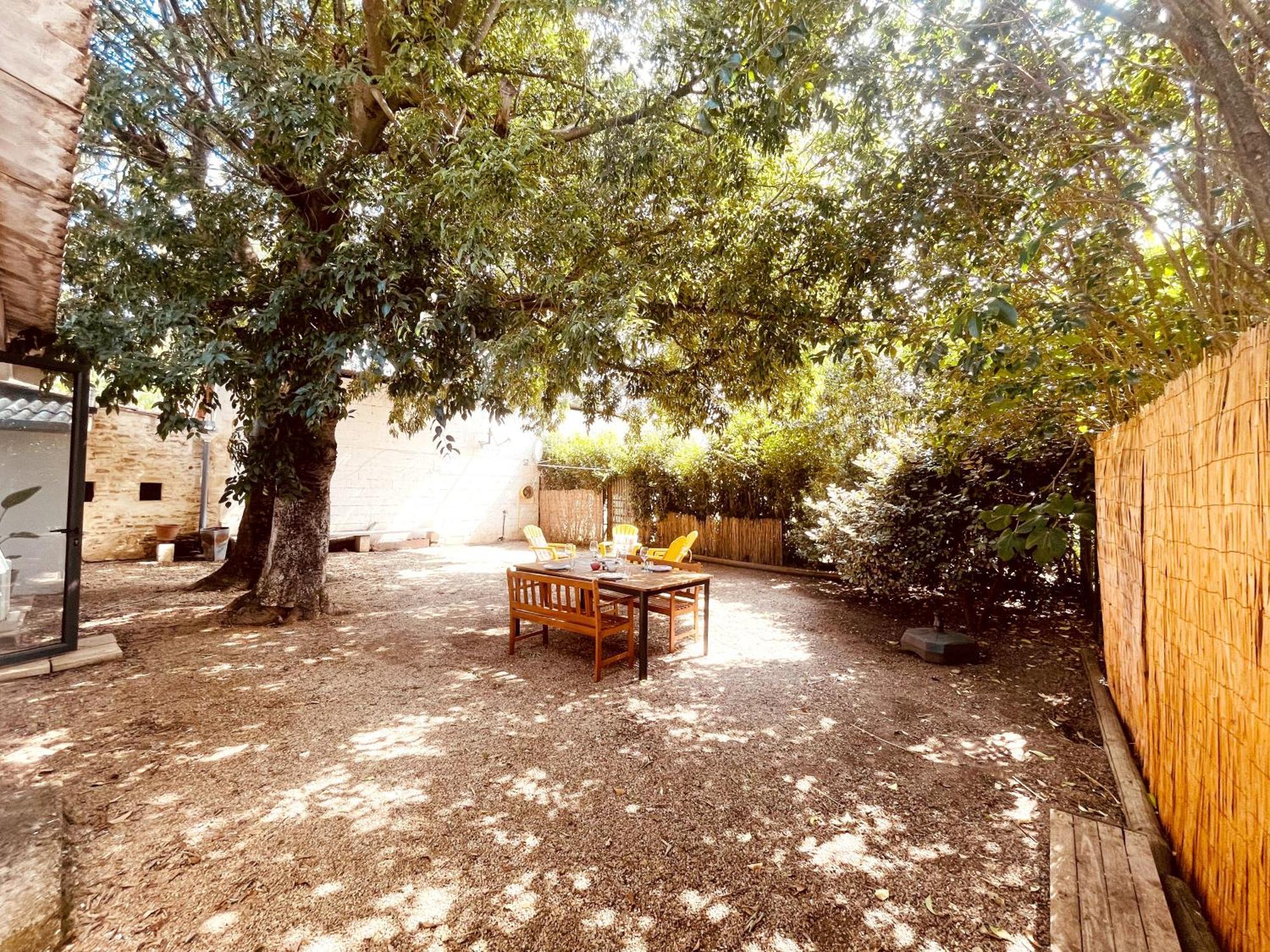 Le Patio, Jardin Privatif, Tennis Nîmes Extérieur photo